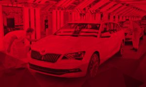 Místo papíru dotykové obrazovky. Škoda Auto k digitalizaci výroby využívá počítače AutoCont IPC